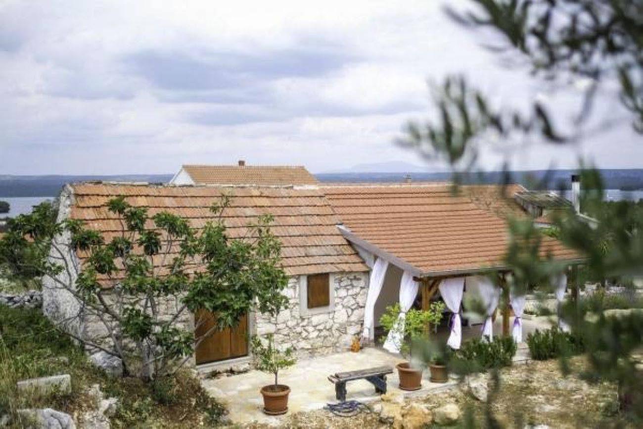 Ganzes Studio, Holiday Home Lavanda in Raslina, Šibenik-Knin
