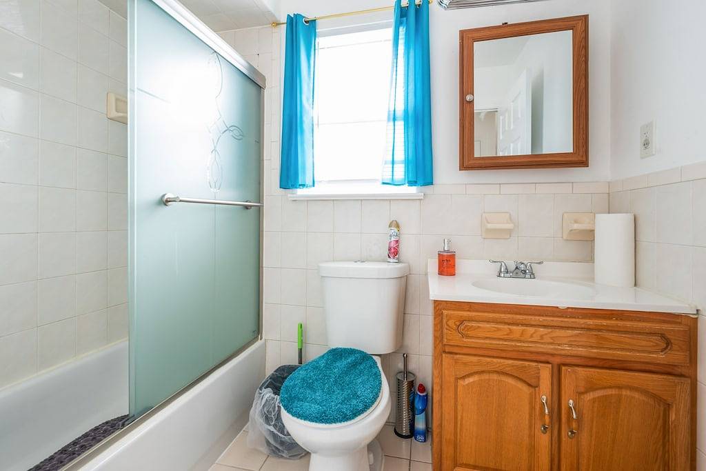 Luxury 3 Bedrooms 2 Bath 10 mins from Ewr, Easy Commute to Nyc in Newark, Essex County (NJ)