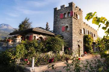 Cottage pour 2 personnes, avec jardin et vue à Sierre