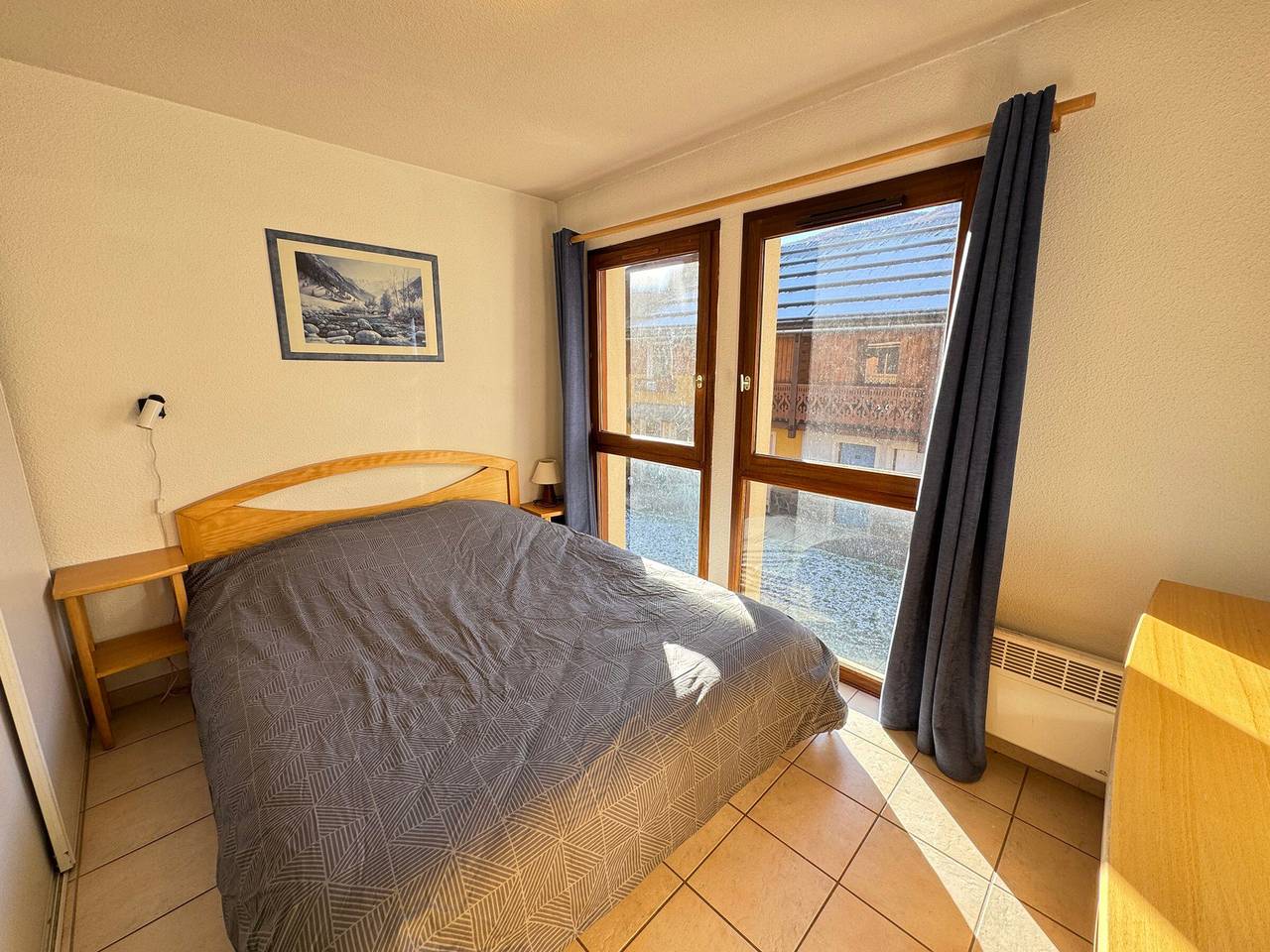 Entire apartment, Functional triplex chalet near slopes with Wifi, pets allowed in La Salle-les-Alpes, Serre Chevalier