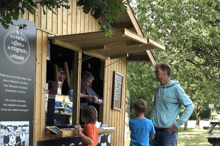 Location de vacances pour 4 personnes, avec jardin à Néant-sur-Yvel - 4