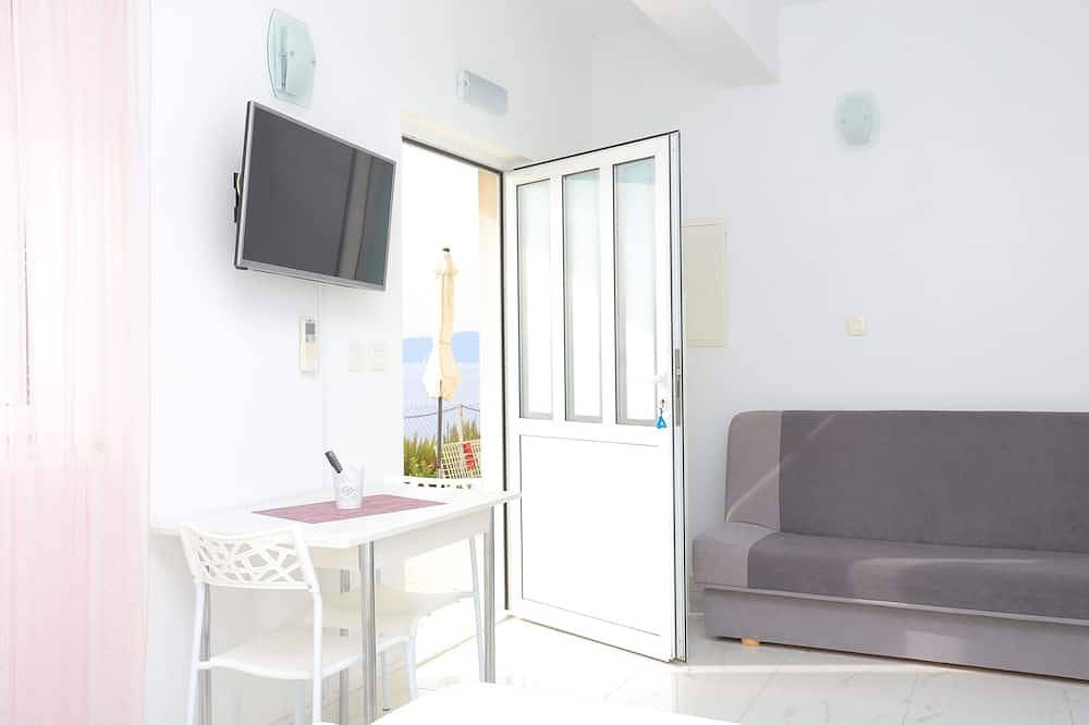 Ganze Wohnung, Studio Appartement mit Terrasse und Meerblick Podgora, Makarska (As-21817-b) in Podgora, Makarska Riviera