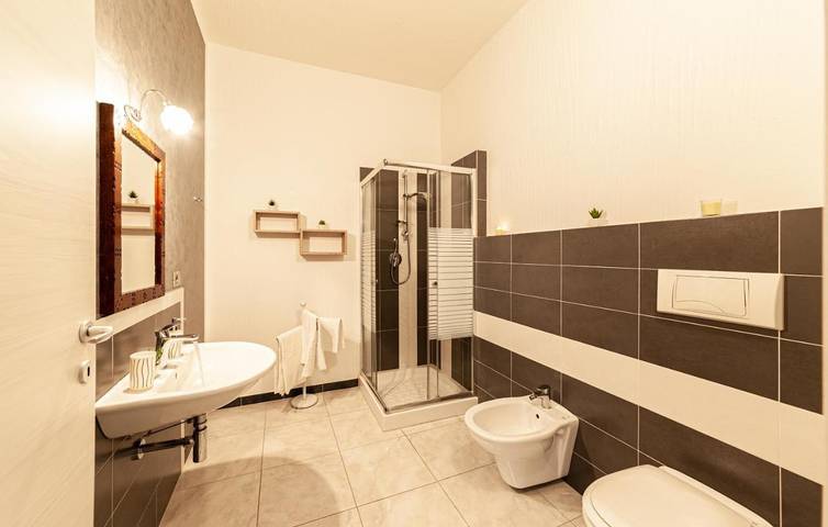 Chambre d’hôte pour 2 personnes, avec balcon et vue