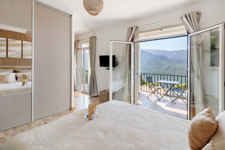 Chambre d’hôte pour 2 personnes, avec jardin et balcon en Corse-du-Sud - 4
