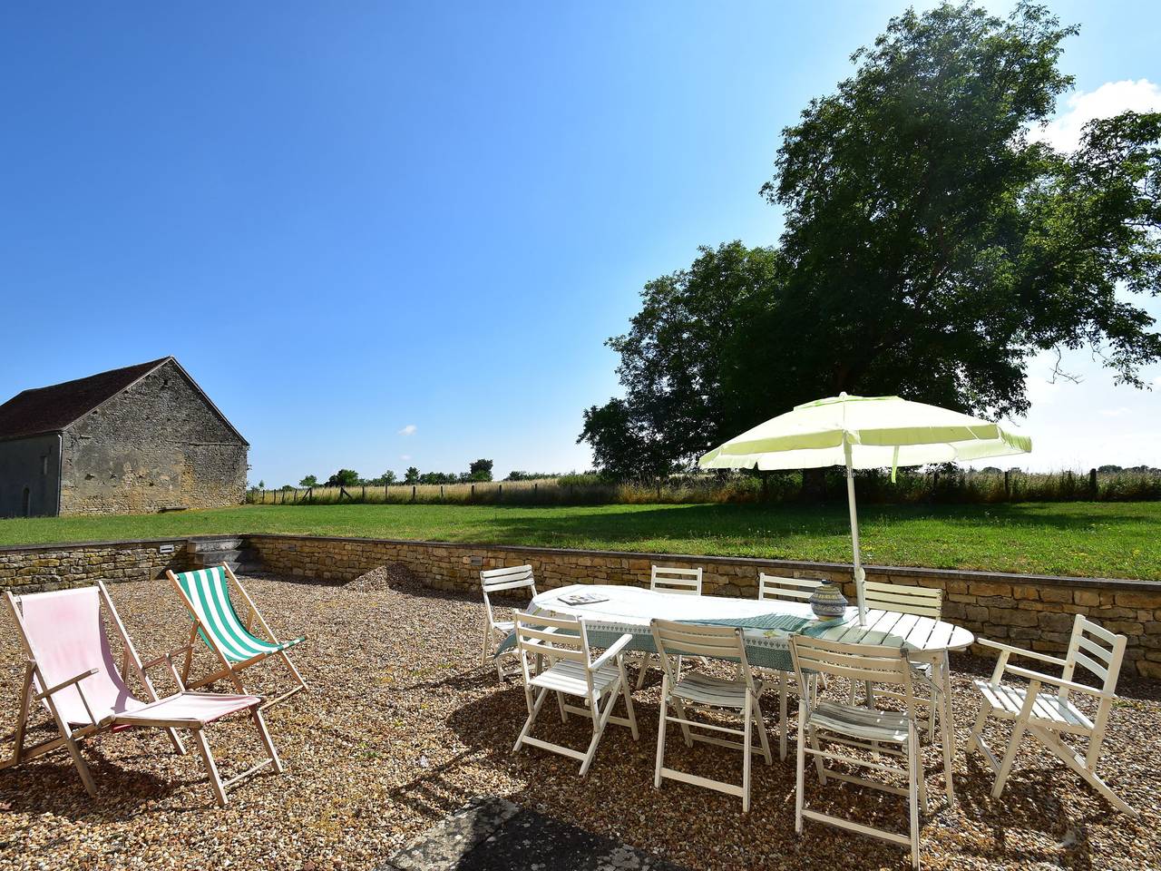 Herrenhaus in Burgund nahe Morvan Park in Nièvre