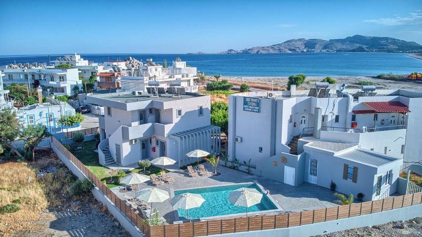 Appart’hôtel pour 3 personnes, avec jardin ainsi que vue et piscine