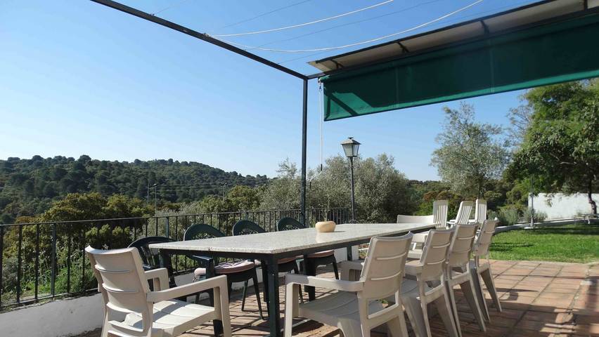 Villa 'La Priorita' con vistas a la montaña, Wi-Fi y aire acondicionado in Córdoba, Sierra Morena