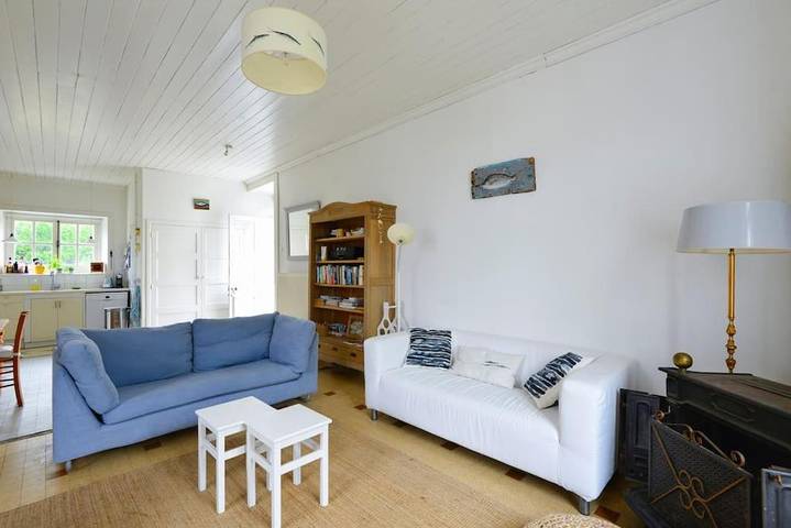Location de vacances pour 7 personnes, avec bassin pour enfant et jardin, animaux acceptés dans Office De Tourisme Saint Pierre Quiberon - 3