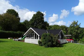 Ferienhaus für 6 Personen, mit Sauna und Garten sowie Terrasse in Mommark