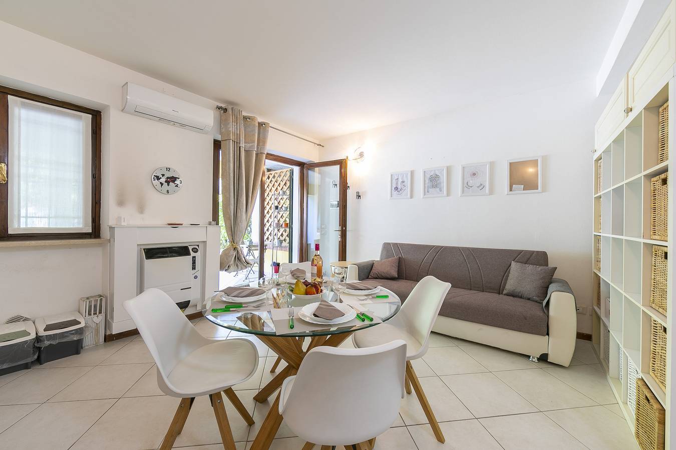 Ganze Wohnung, Suite Perla Salò Terrace 100m from Lake in Salò, Gardasee-Berge