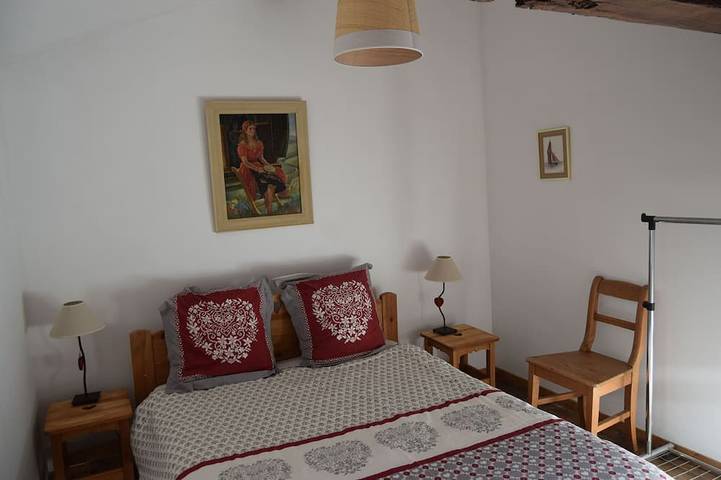 Gîte pour 4 personnes, avec jardin à Saint-Martin-de-Ribérac - 2
