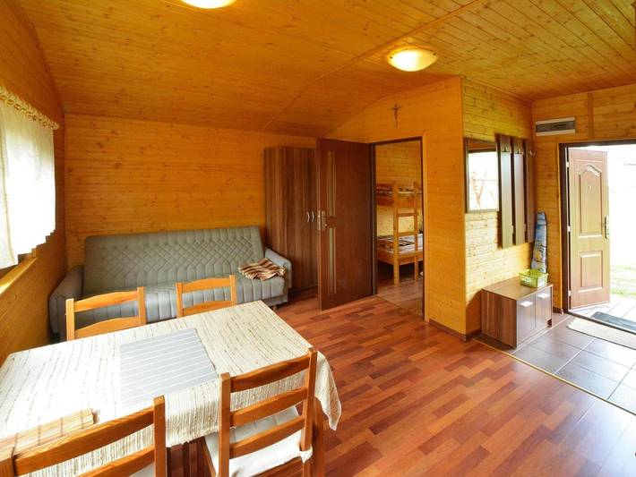 Ebenerdiges Ferienhaus, Oase der Ruhe und Stille in Rusinowo, Powiat Sławieński