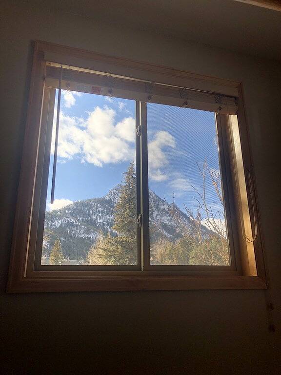 Ganze Wohnung, Cozy Creekside Condo (Erdgeschoss, End-Gerät) in Frisco, Arapaho and Roosevelt National Forests