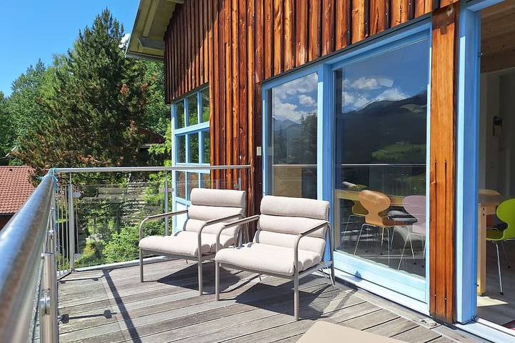 Ferienhaus für 6 Personen, mit Balkon und Garten