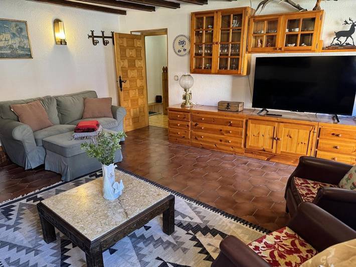 Location de vacances pour 9 personnes, avec vue et balcon à Vinuesa