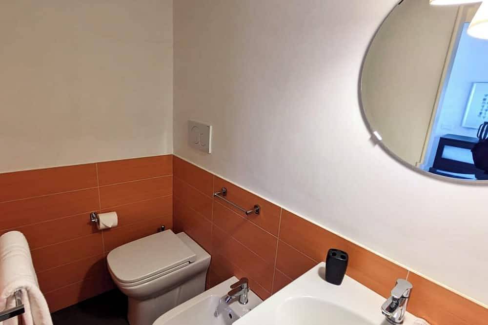 Entire apartment, The White House, terrace on the Mediterranean in Pozzallo, Ragusa Province