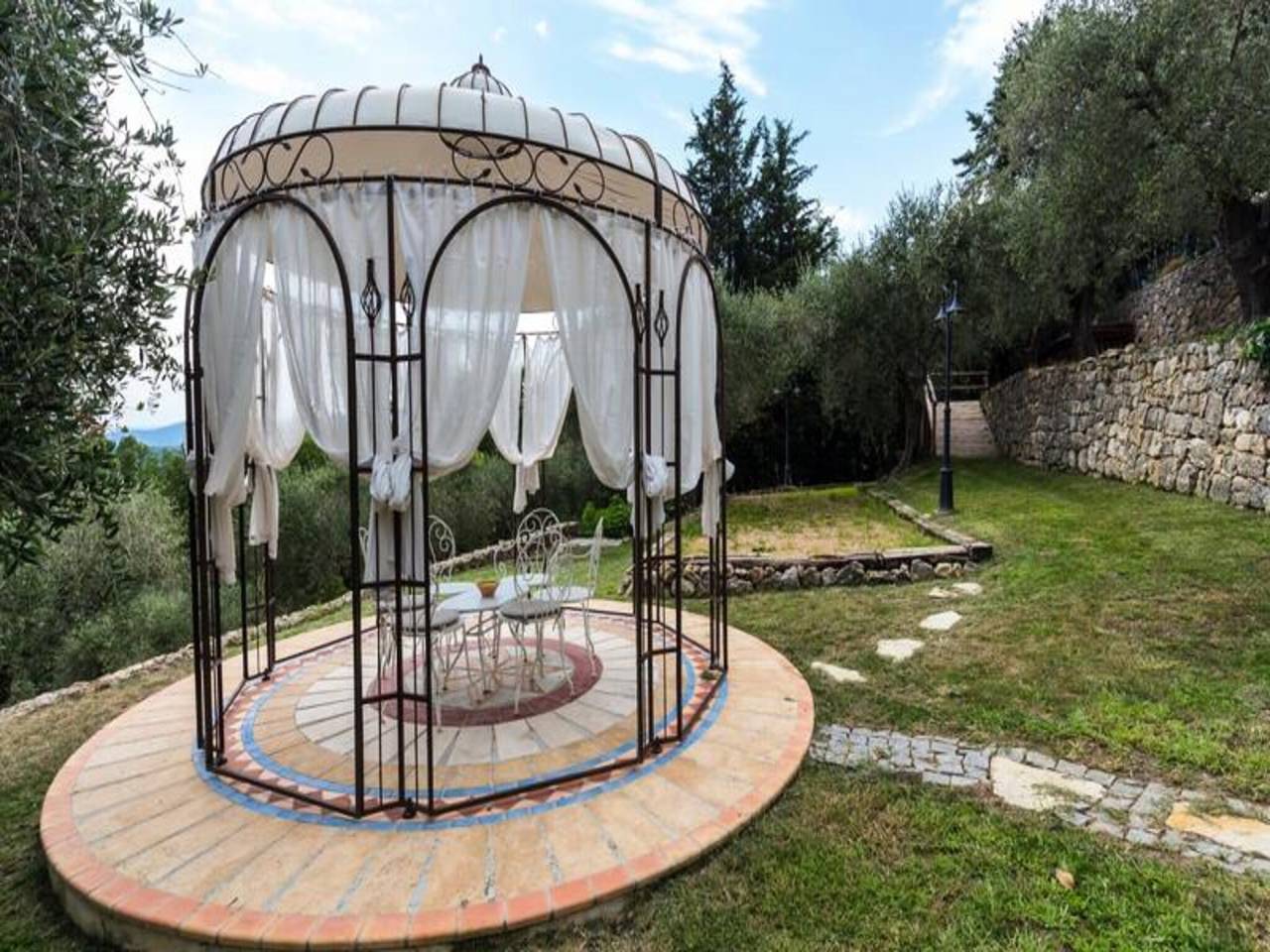 Apartamento entero, Apartamento en Mougins con piscina y jardín in Mouans-Sartoux, Region de Cannes