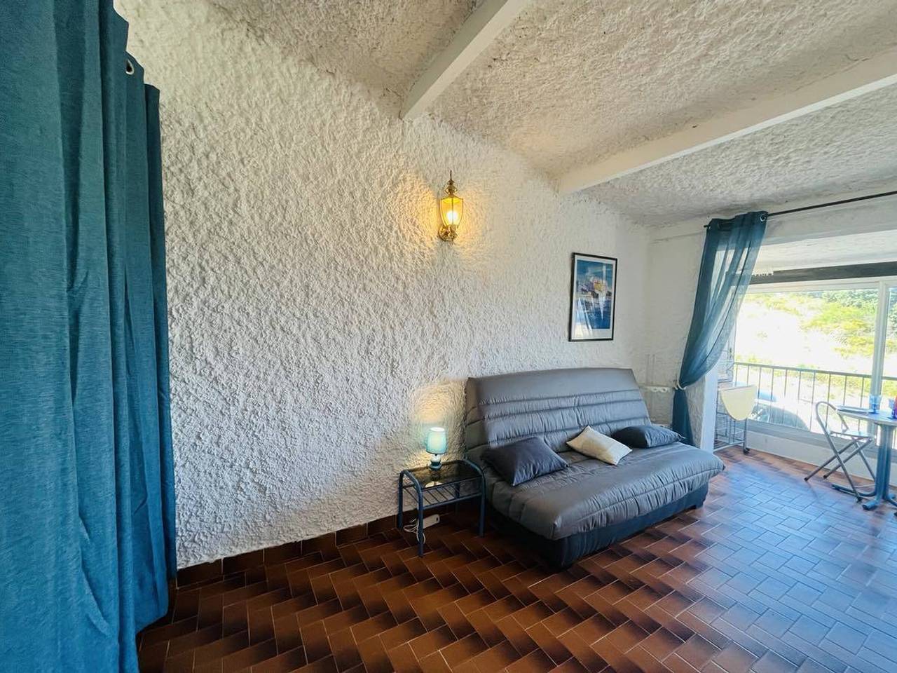 Entire apartment, Cozy studio with kitchenette - Near the beach in Sant Ambroggio, Lumio