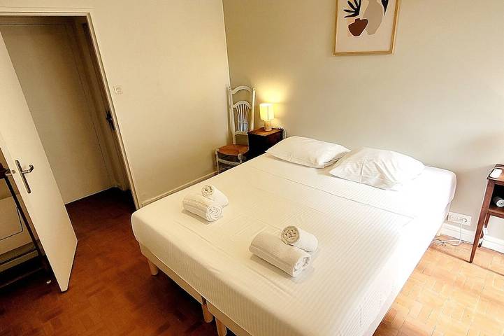 Gîte pour 4 personnes, avec balcon dans Plage de la Bouillabaisse - 3