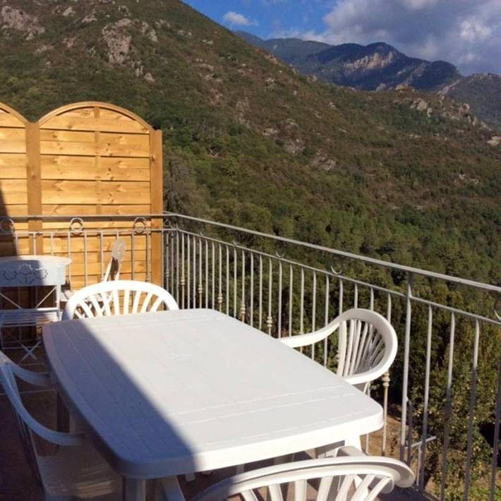 Gîte pour 4 personnes, avec balcon à Isolaccio-di-Fiumorbo - 2
