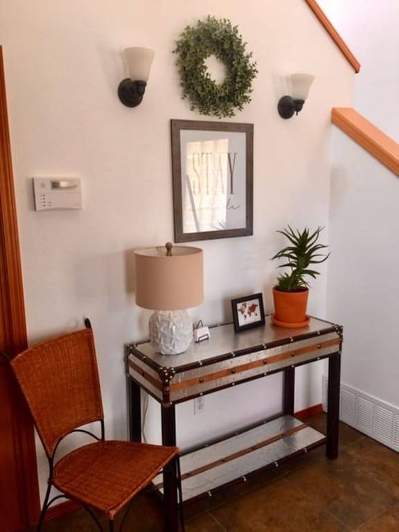 Vacation rental for 6 people, with yard and balcony in West Seattle