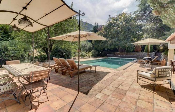 Gîte pour 4 personnes, avec piscine à Gorbio - 2