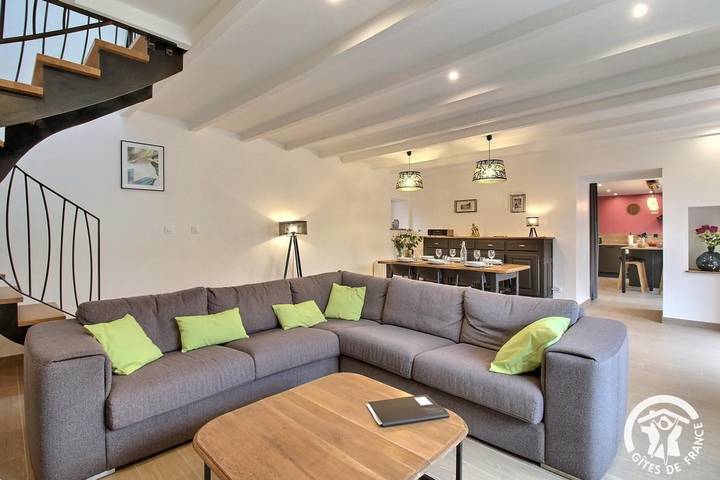 Gîte pour 6 personnes, avec jardin