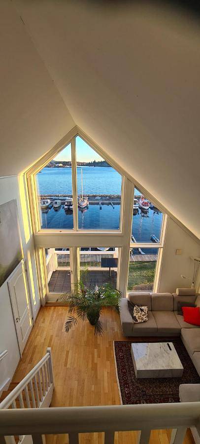 Entire apartment, Three-Bedroom Apartment in Stavanger