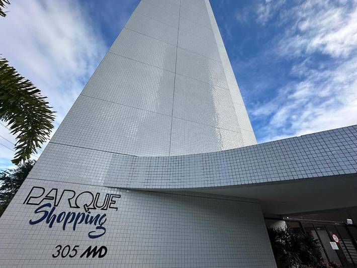 Casas e apartamentos de temporada para 4 pessoas, com piscina em Pina