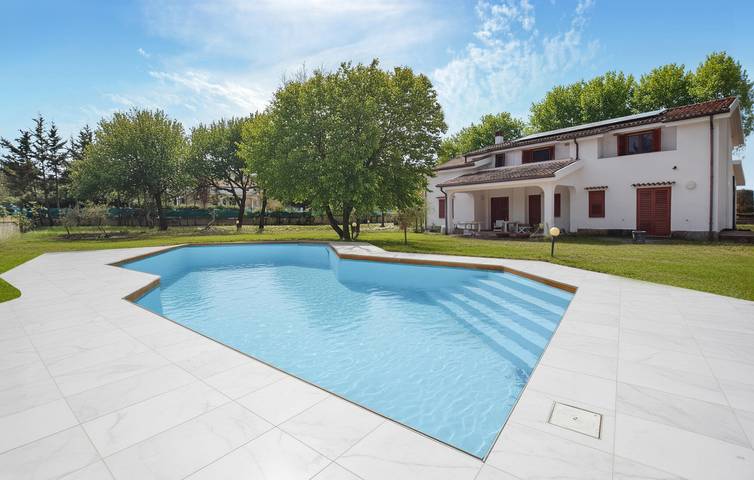 Appartamento di lusso con piscina, parcheggio e aria condizionata - 1,5 km dalla spiaggia in Santa Maria di Castellabate, Castellabate