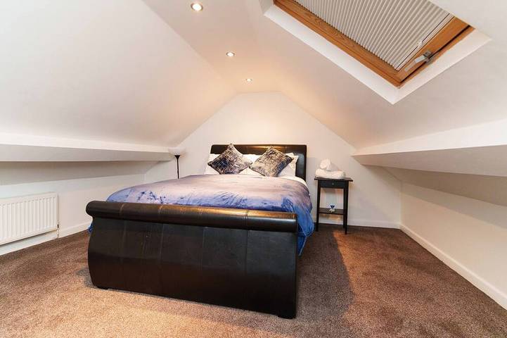 Casa-Baño en la habitacion in Leeds, Yorkshire del Oeste