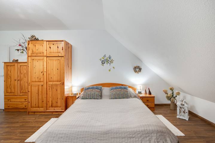 Appartement entier, Appartement Regina avec balcon et Wi-Fi à Wettelbrunn, Forêt-Noire in Wettelbrunn, Staufen im Breisgau