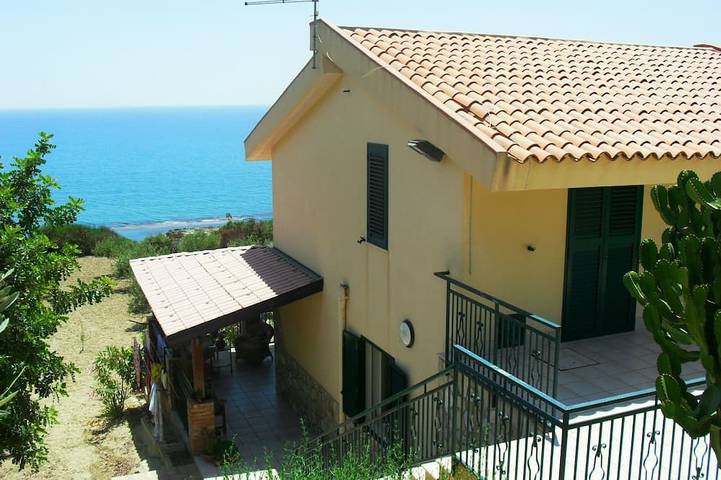 Holiday home for 5 people, with garden, with pets - 1