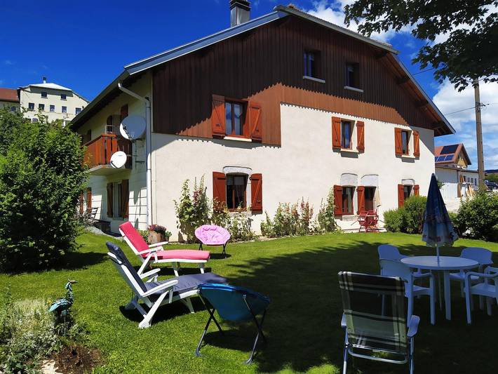 Maison de vacances pour 4 personnes, avec Terrasse ainsi que Jardin et Vue à Foncine-le-Haut