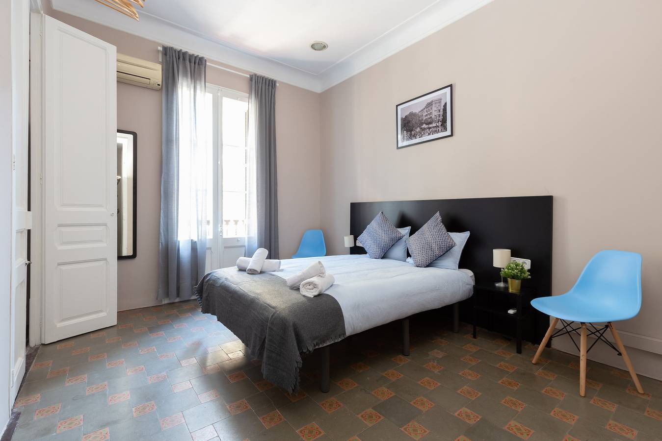 Appartement entier, Key Bcn Girona Pcl. 1 in Barcelona Centre, Barcelone