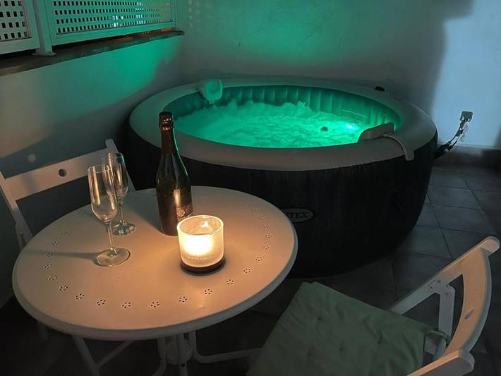 Apartamento para 5 personas, con Jacuzzi y Terraza en Arriate