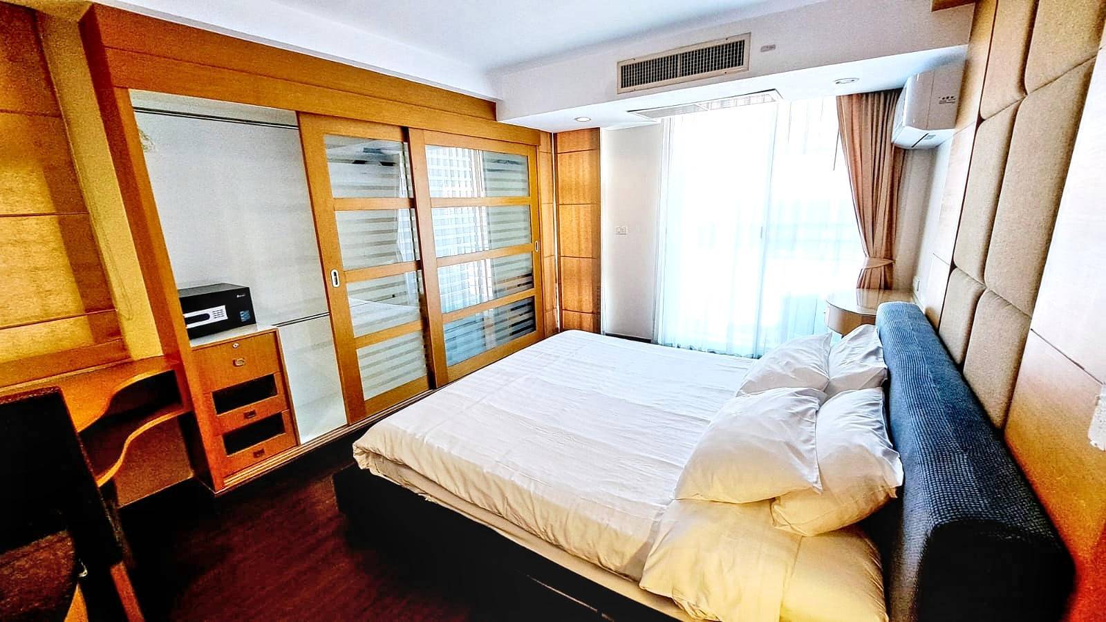Geheel vakantieappartement, Short-Term Rental Allowed - 5C Downtown Bkk Serviced Apartment in Watthana District, Bangkok