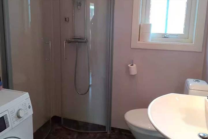 Ferienhaus für 6 Personen, mit Terrasse und Garten in Tranemo - 4