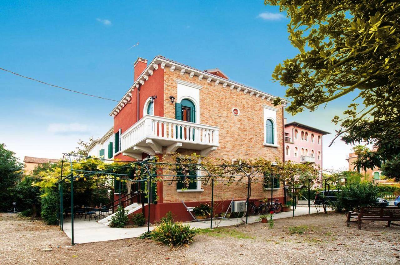 Villa Contarini B&B in Lido di Venezia, Venedig