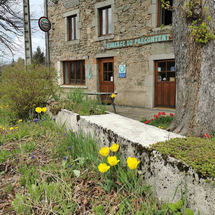 Gîte pour 4 personnes, avec Piscine à Arfeuilles