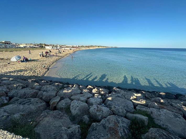 B&b per 4 persone, con Balcone e Terrazza nonché Giardino e Panorama a Campomarino di Maruggio