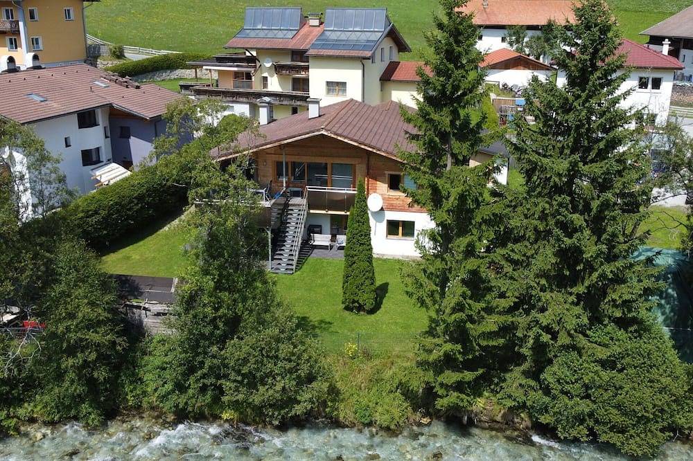 Ganze Wohnung, Angenehme Wohnung für 4 Gäste mit W-Lan, Tv und Terrasse in Obernberg am Brenner, Innsbruck Land
