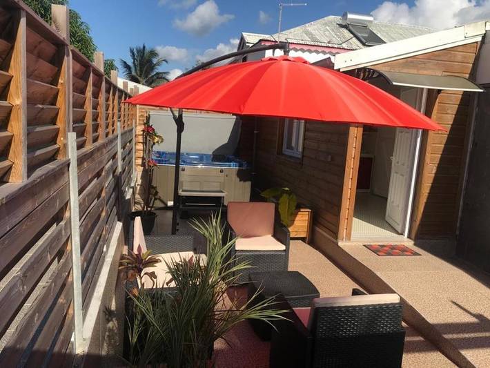 Maison d’hôte pour 2 personnes, avec piscine ainsi que terrasse et jacuzzi en Guadeloupe - 2