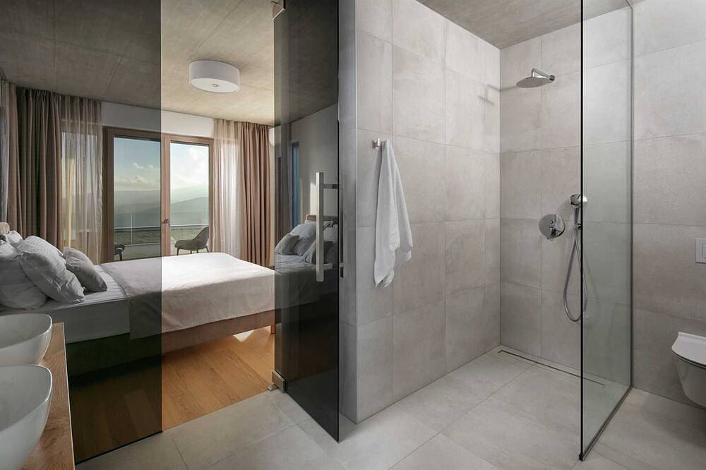 Villa Verde Horizon - neue Villa mit herrlicher Aussicht, privatem Pool, Spa und Whirlpool in Rabac, Labin-Rabac