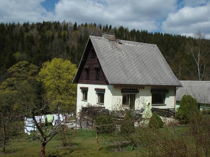 Ferienwohnung für 2 Personen, mit Garten und Ausblick in Neuhausen/Erzgebirge