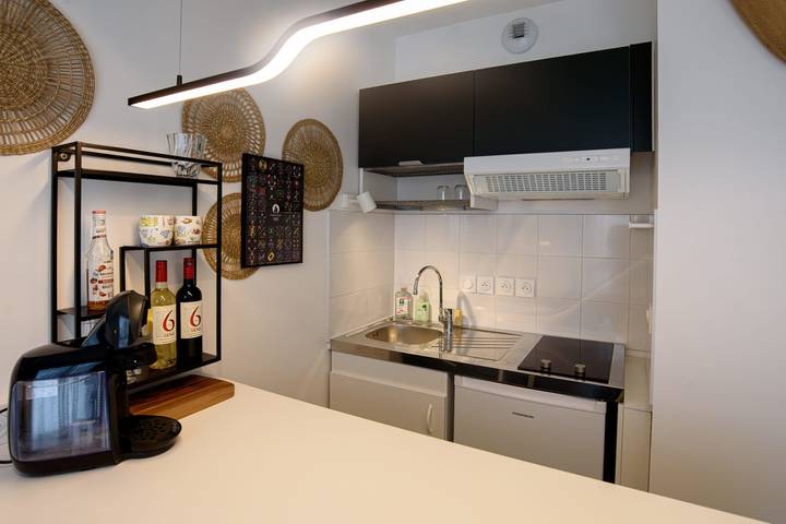 Gîte pour 2 personnes, avec jardin, adapté aux familles à Oullins - 3