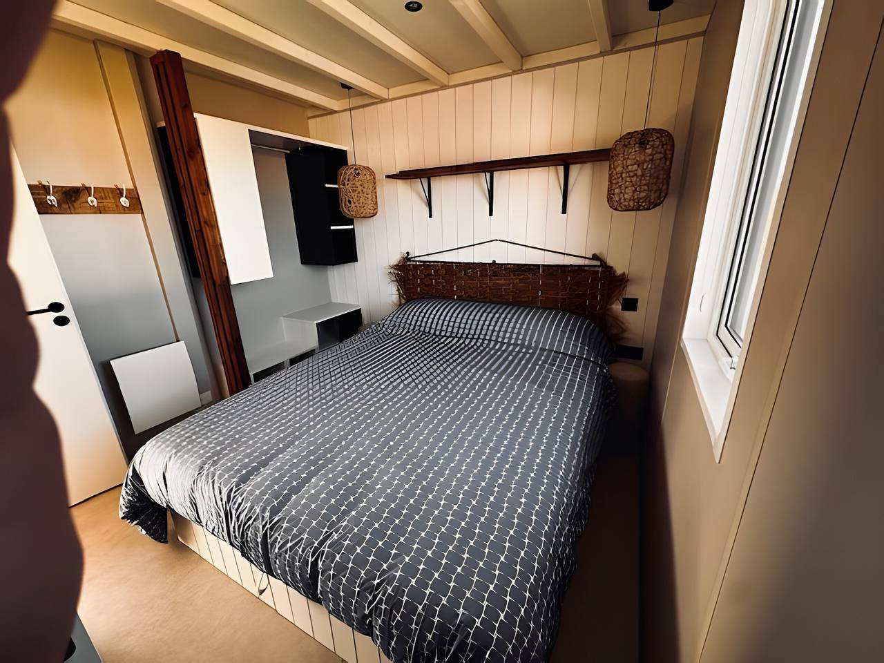 Chalet « Martinette » avec terrasse privée, balcon et Wi-Fi in Saint-Pair-sur-Mer, Côte de la Déroute