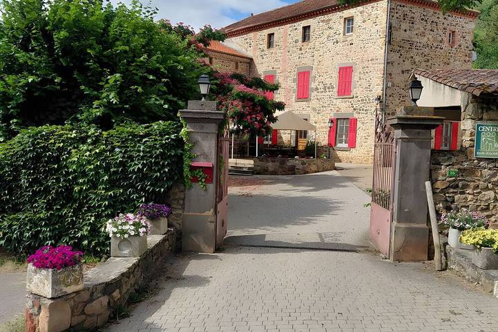 Gîte pour 2 personnes, avec jardin, animaux acceptés dans Saint-Gervazy