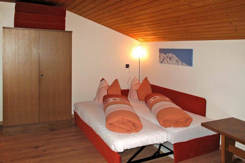 Ganze Wohnung, Angenehme Wohnung für 12 Personen mit  W-Lan, Tv, Terrasse und Haustiere erlaubt in Glockturmkamm, Prutz