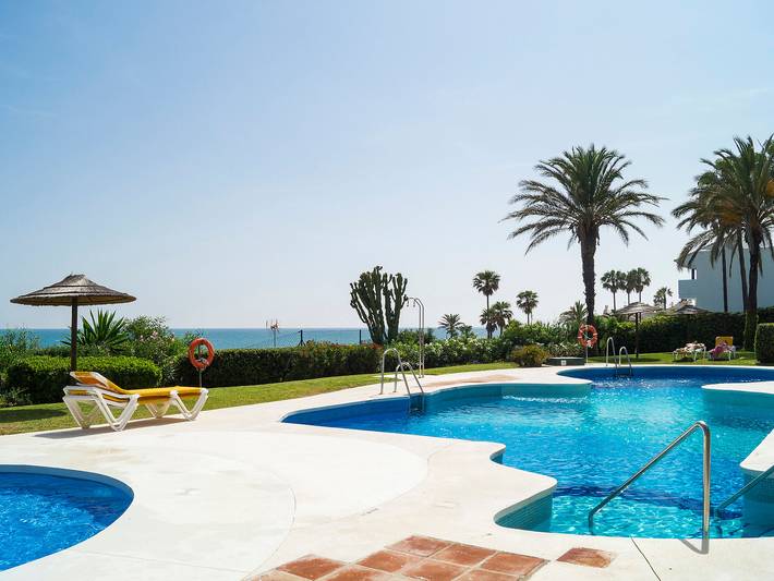 Holiday home for 7 people, with garden and children pool as well as terrace - 1